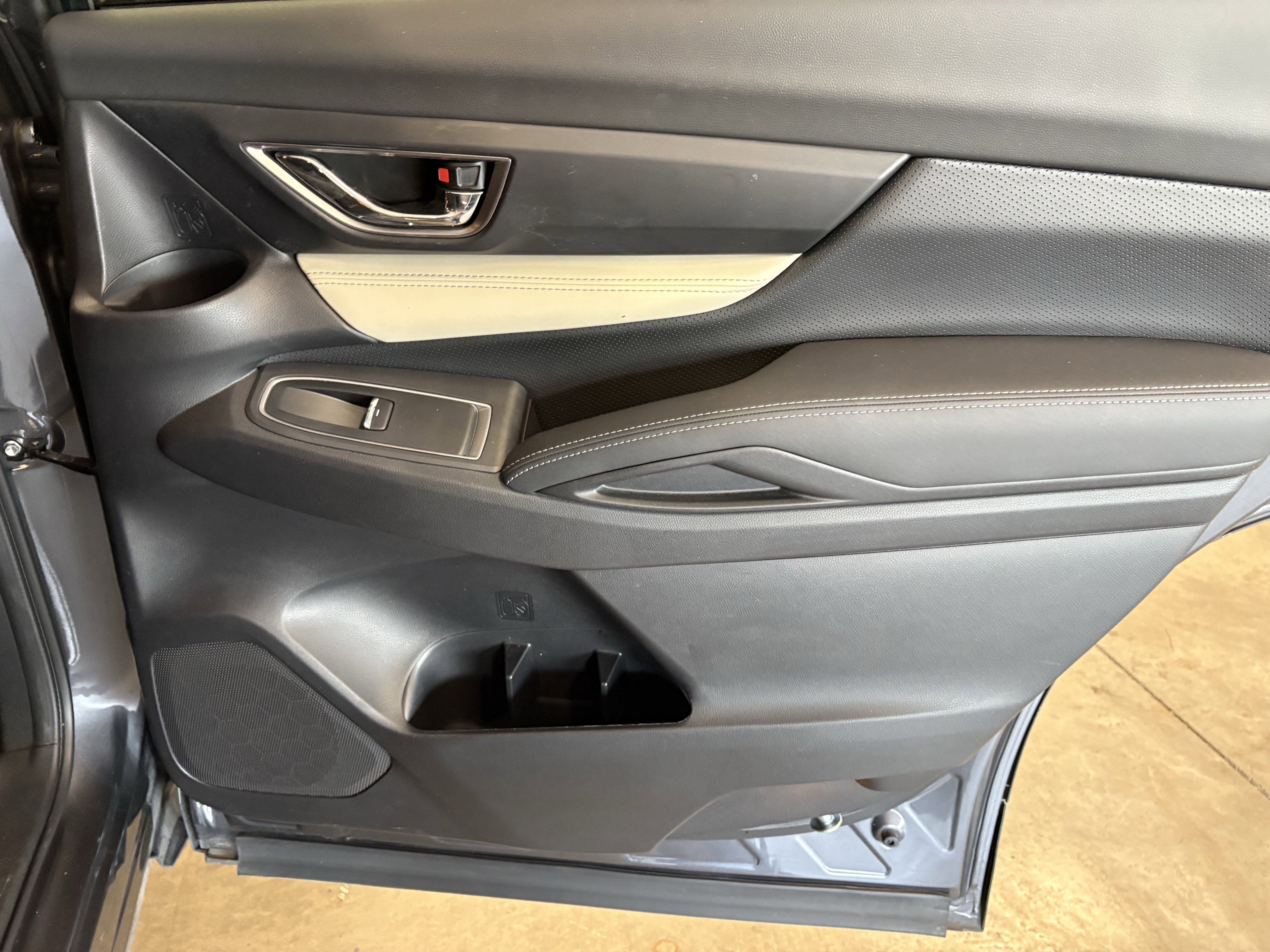 2022 Subaru Ascent Limited AWD