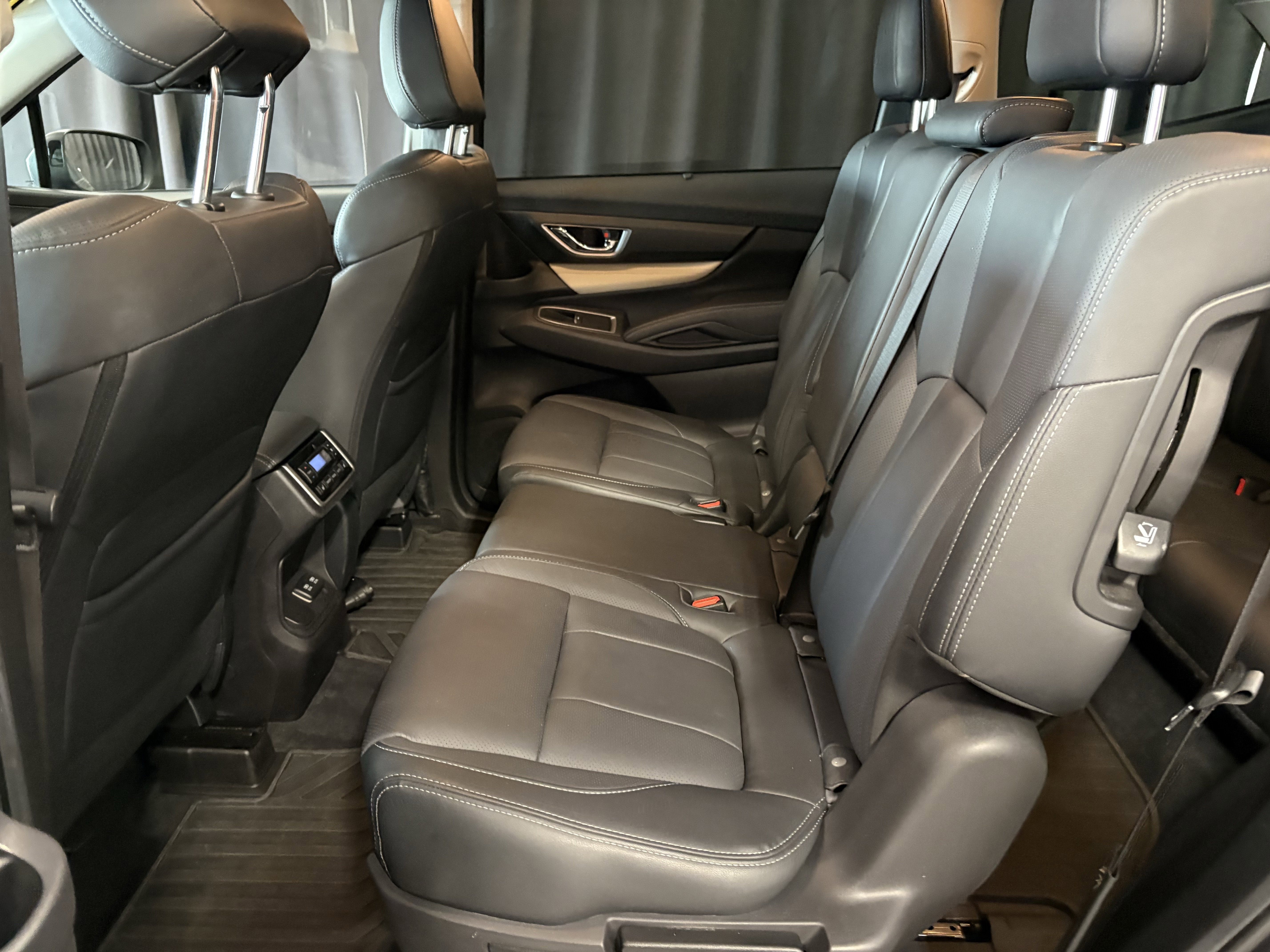 2022 Subaru Ascent Limited AWD