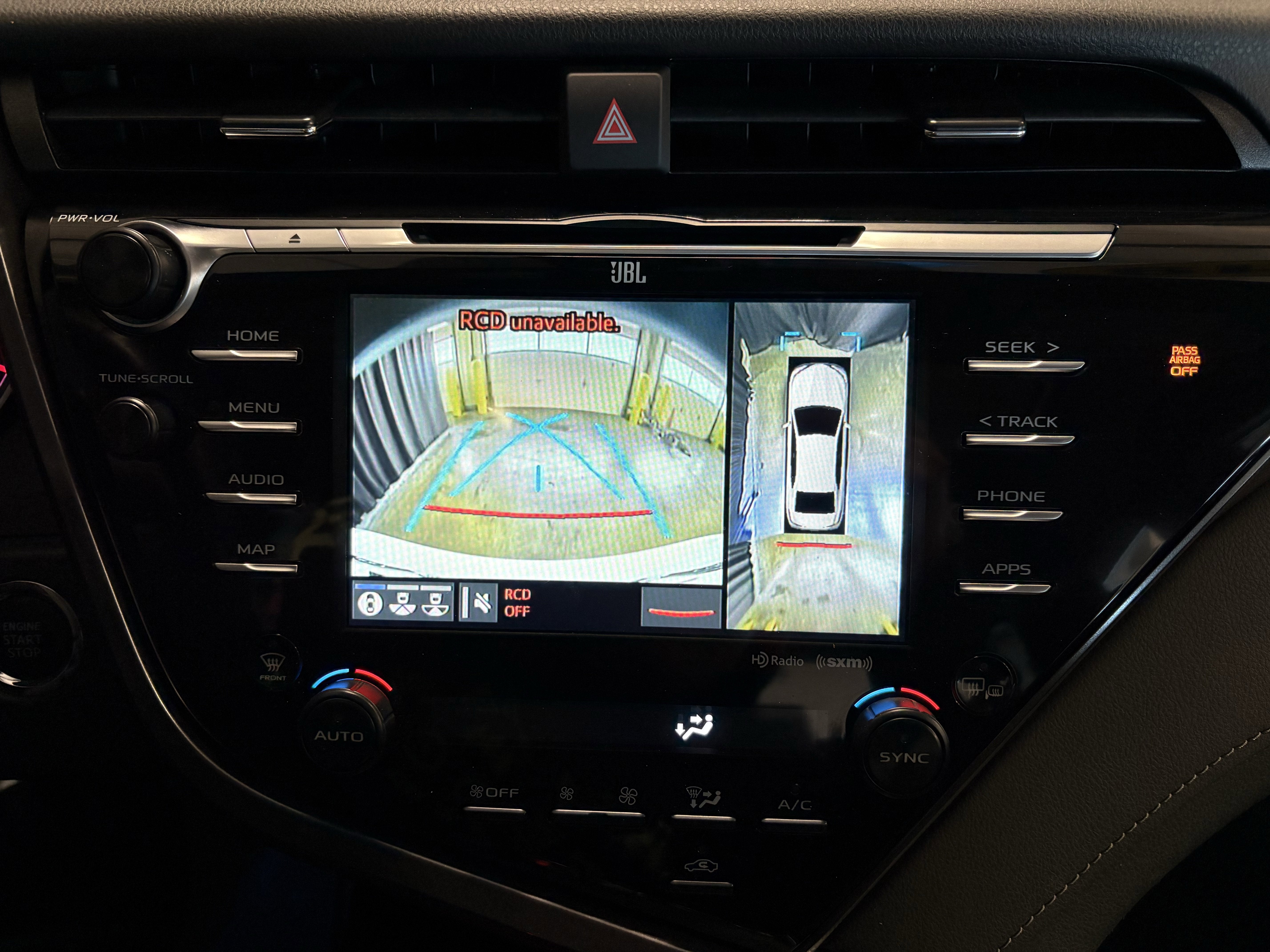 2019 Toyota Camry XSE FWD