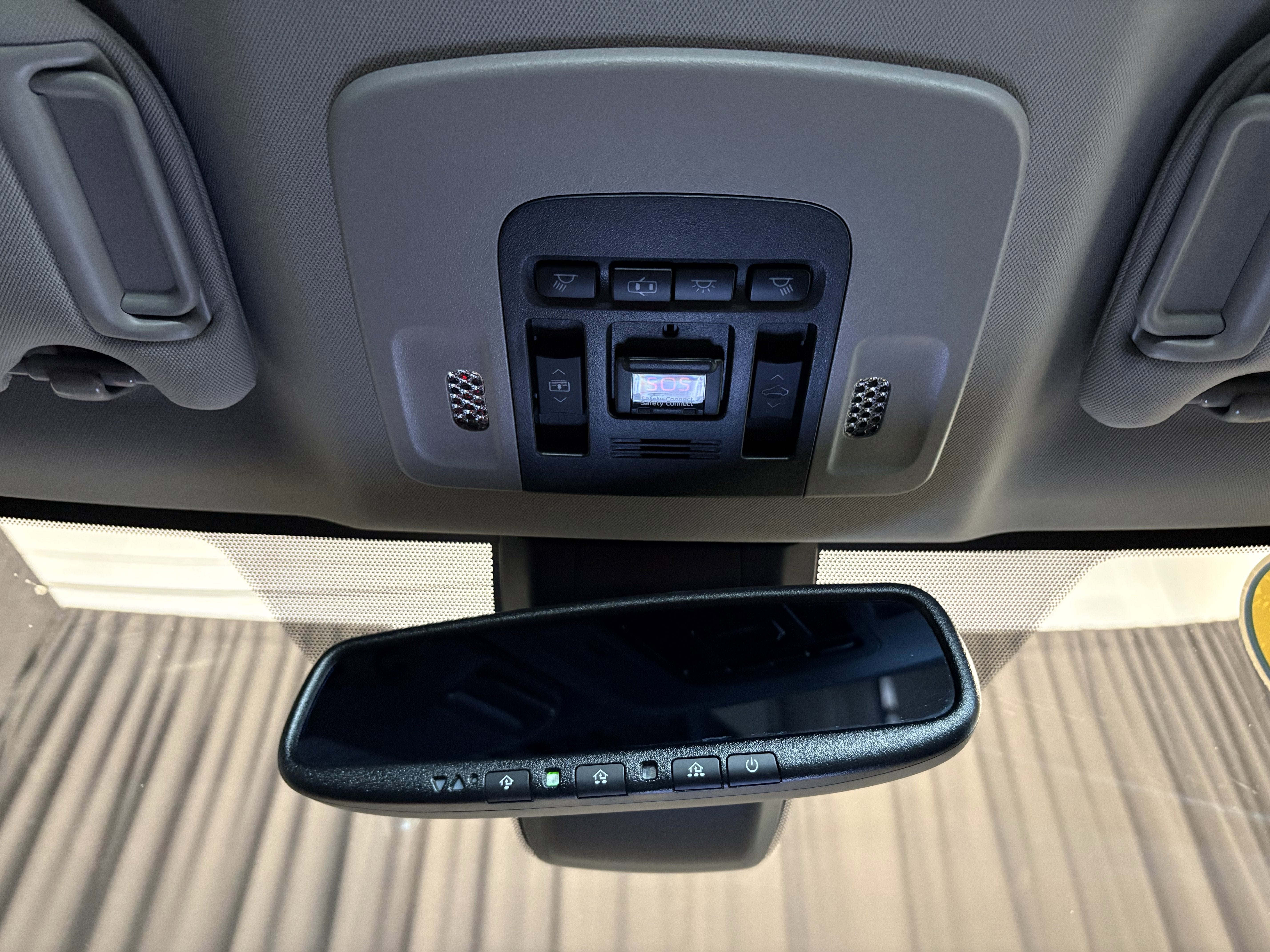 2019 Toyota Camry XSE FWD