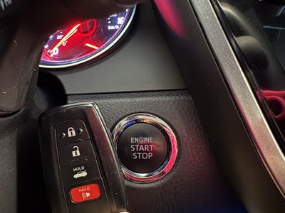 2019 Toyota Camry XSE FWD