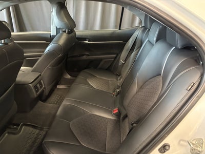 2019 Toyota Camry XSE FWD