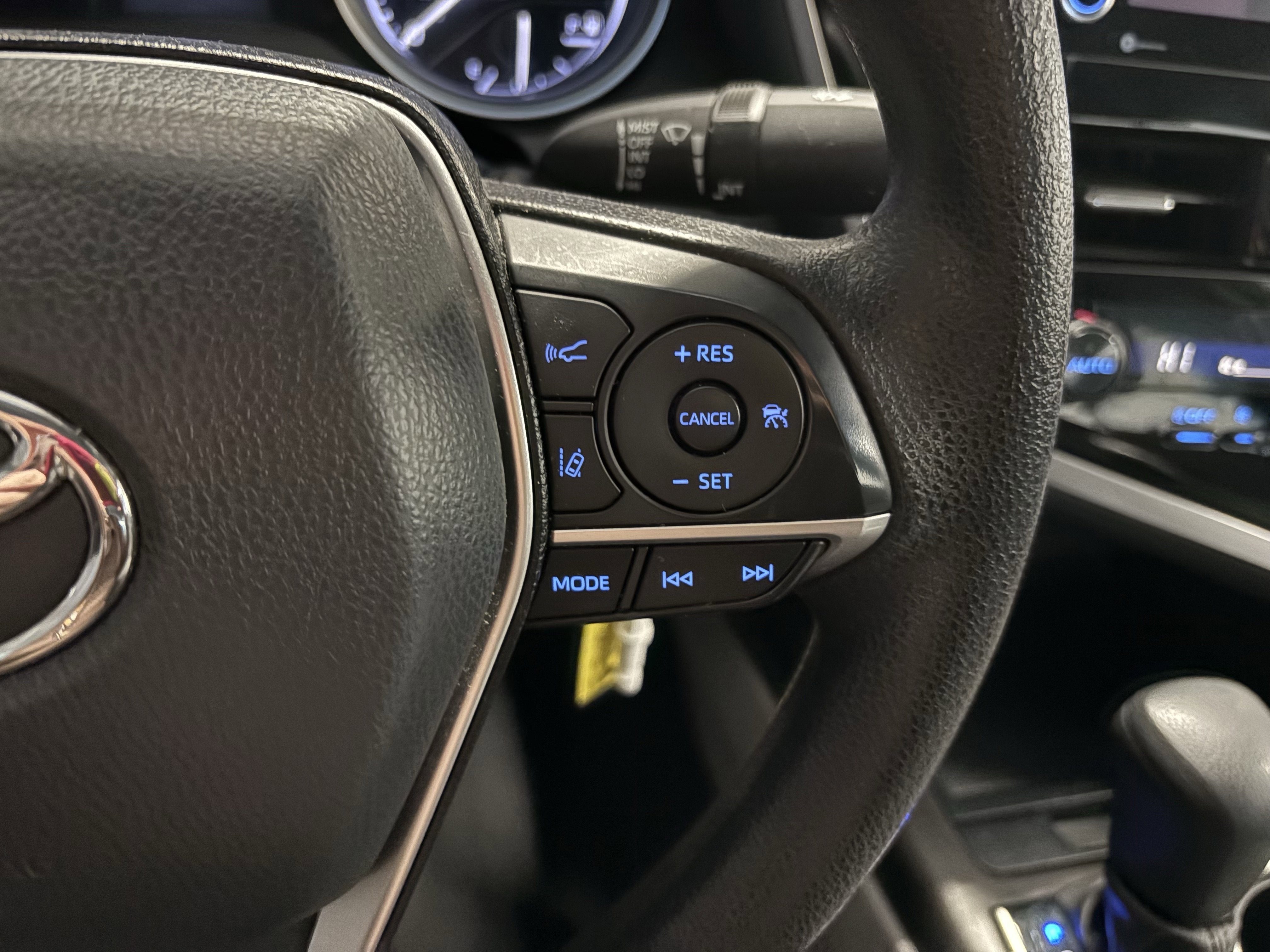 2024 Toyota Camry LE FWD