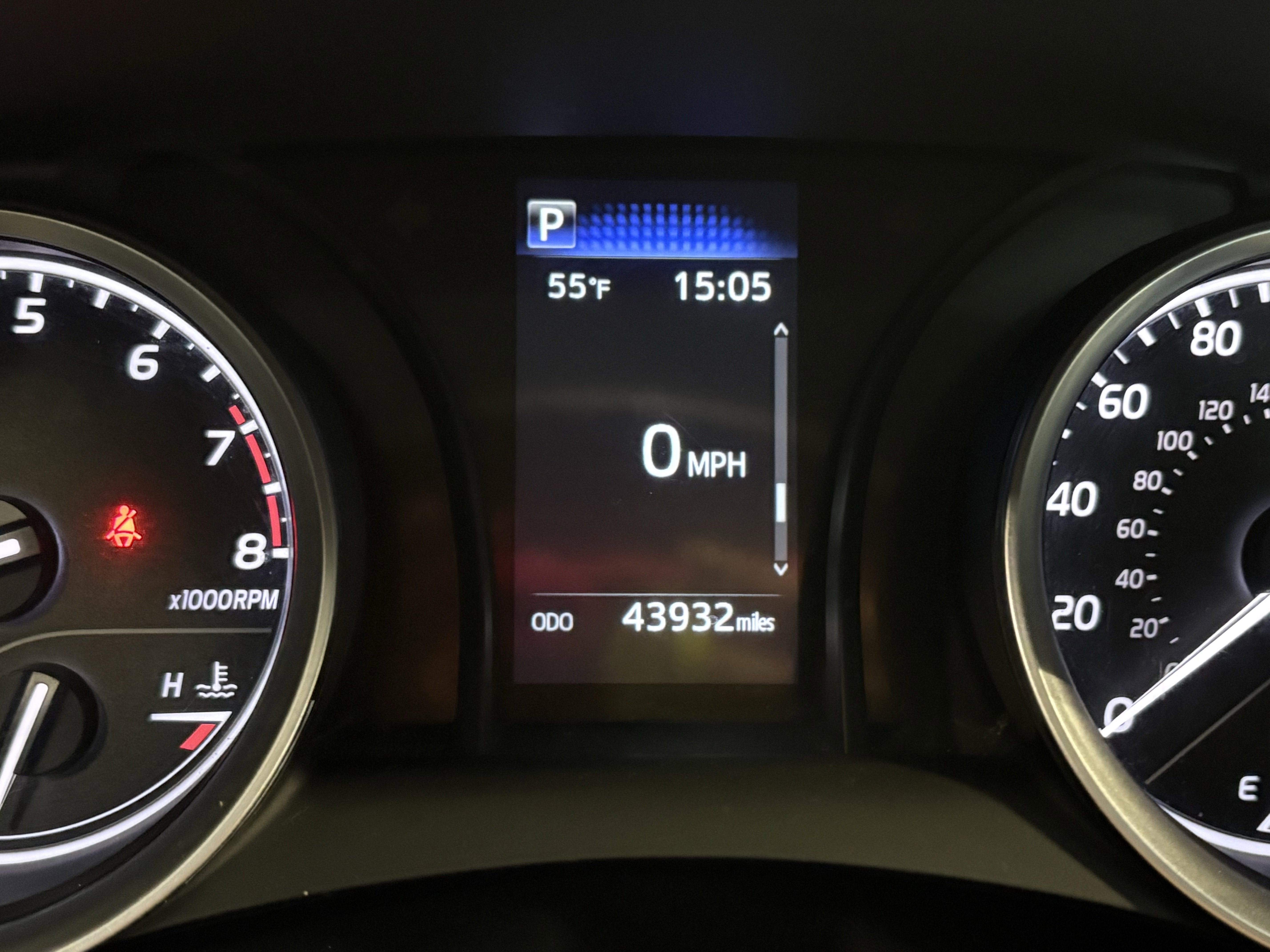 2024 Toyota Camry LE FWD