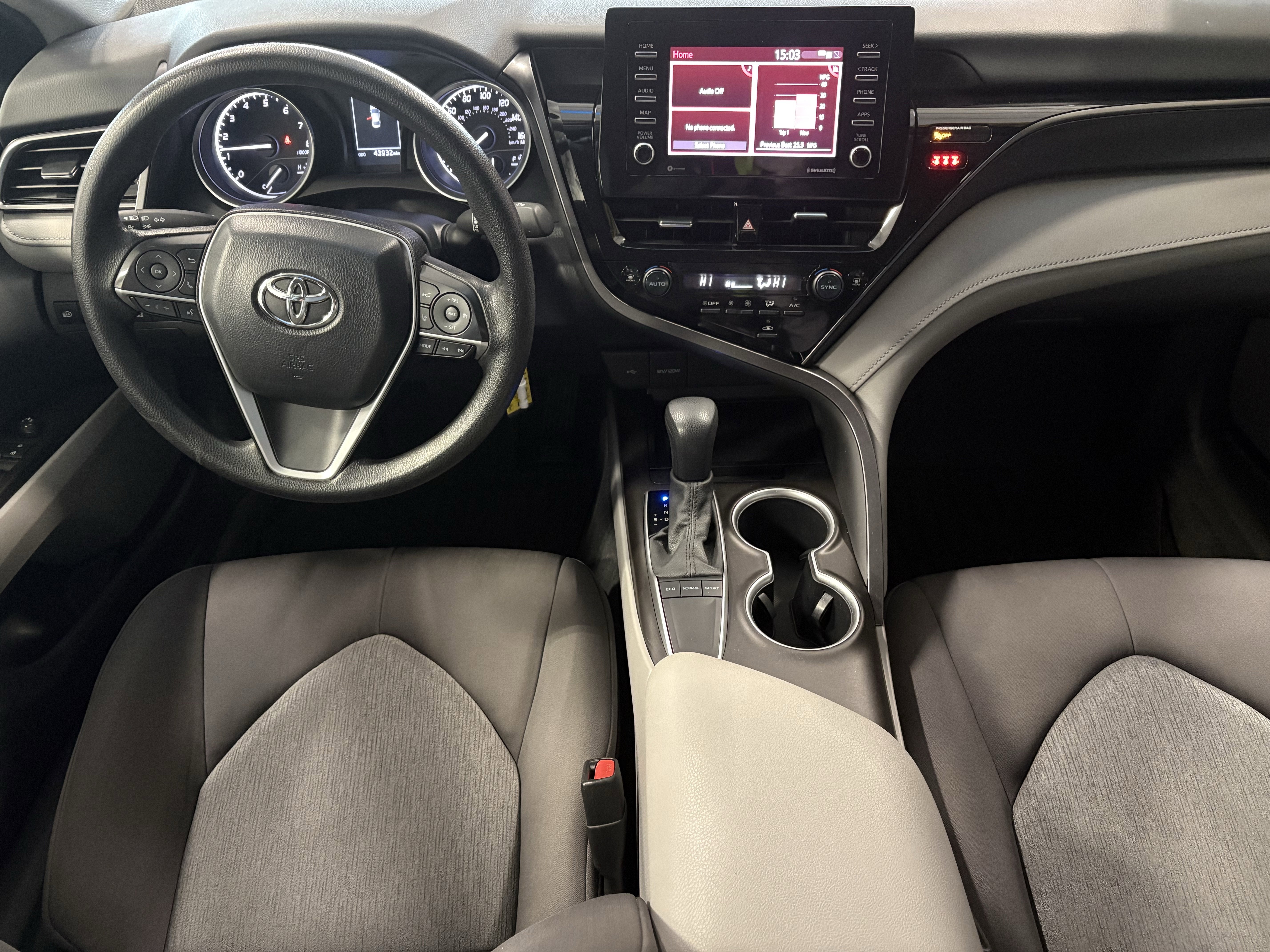 2024 Toyota Camry LE FWD