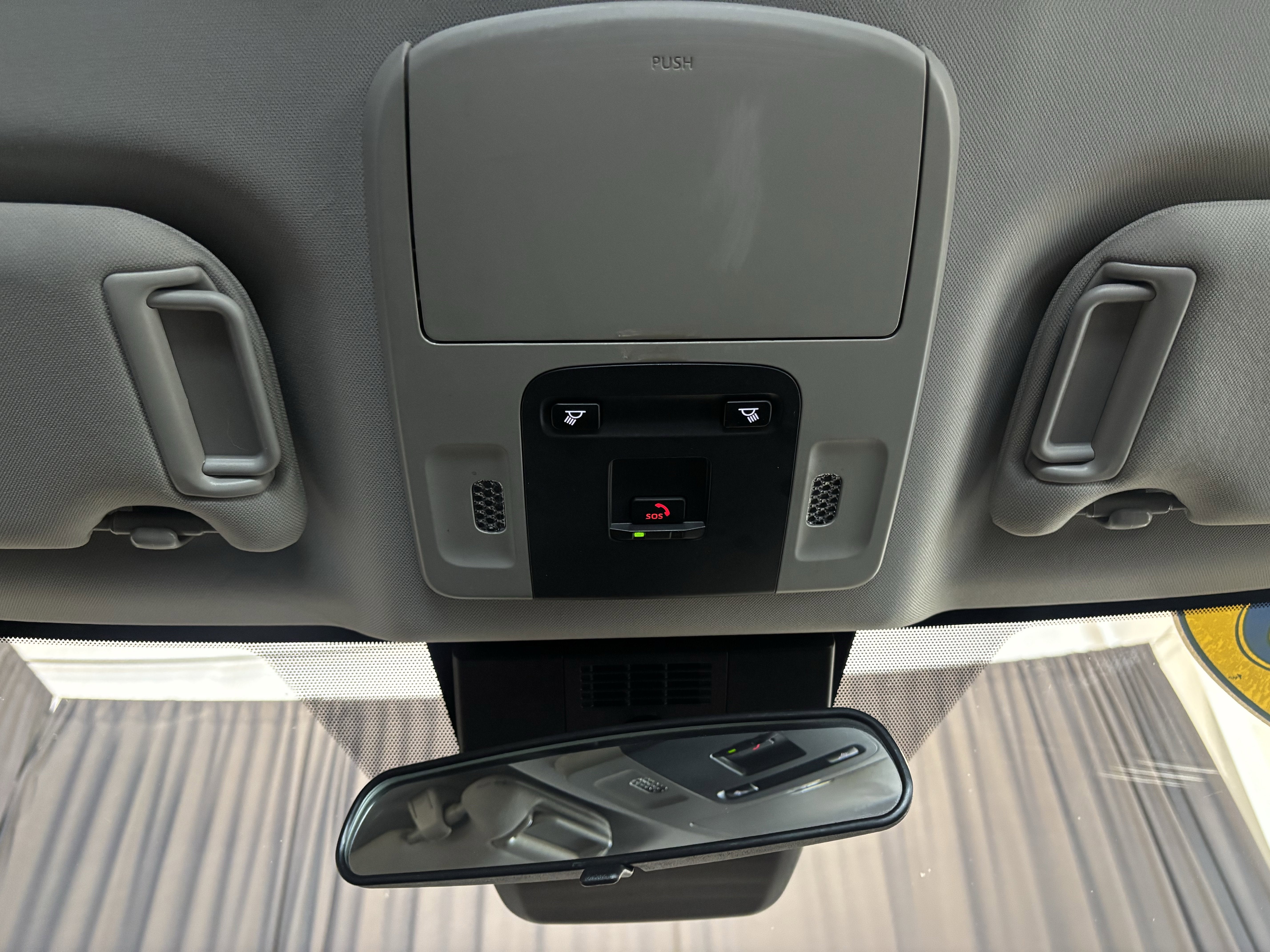 2025 Toyota Camry LE FWD