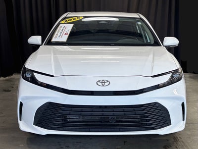 2025 Toyota Camry LE FWD