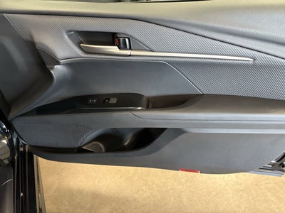 2025 Toyota Camry SE FWD