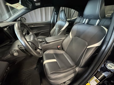 2025 Toyota Camry SE FWD