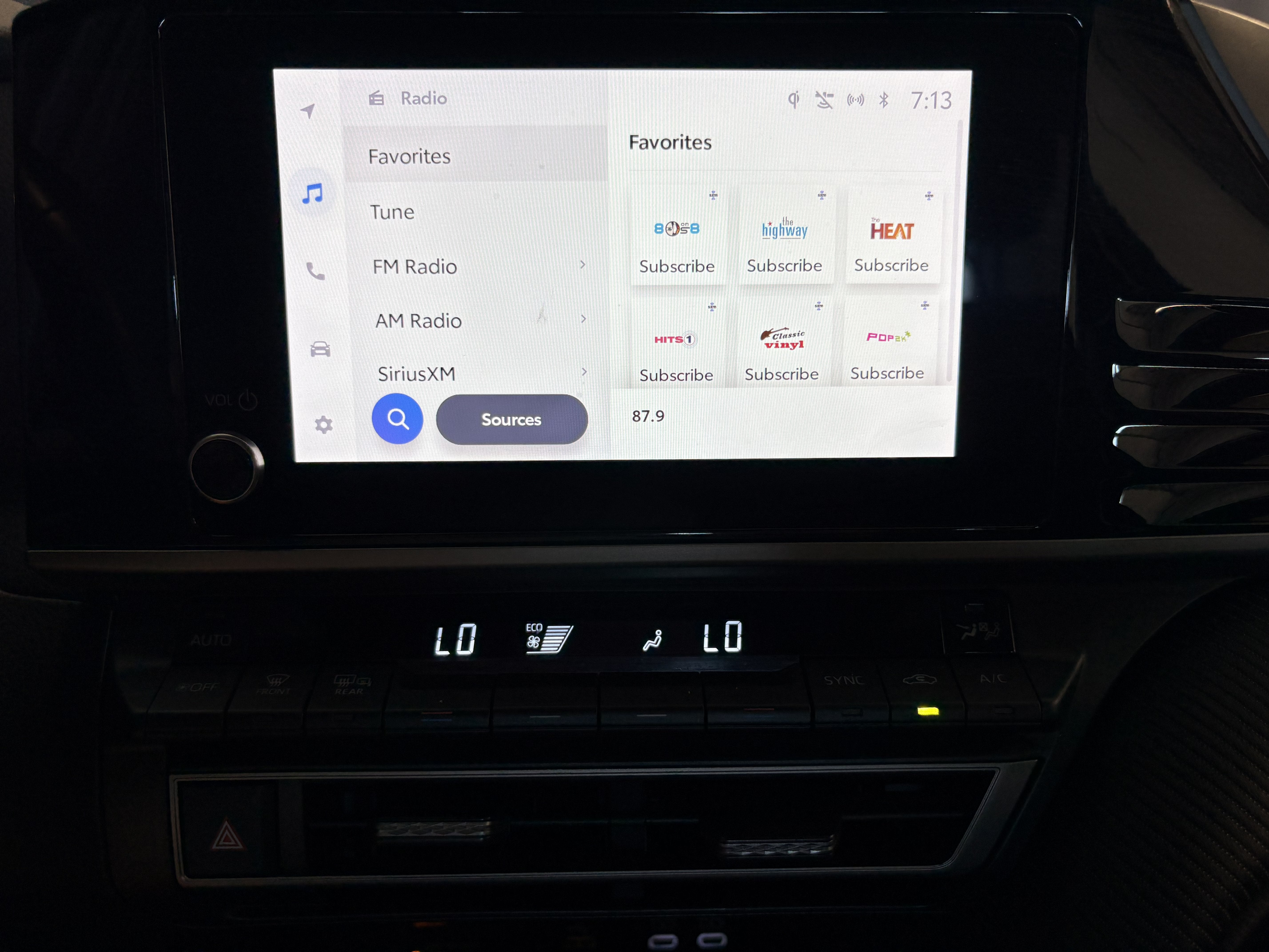 2025 Toyota Camry SE FWD