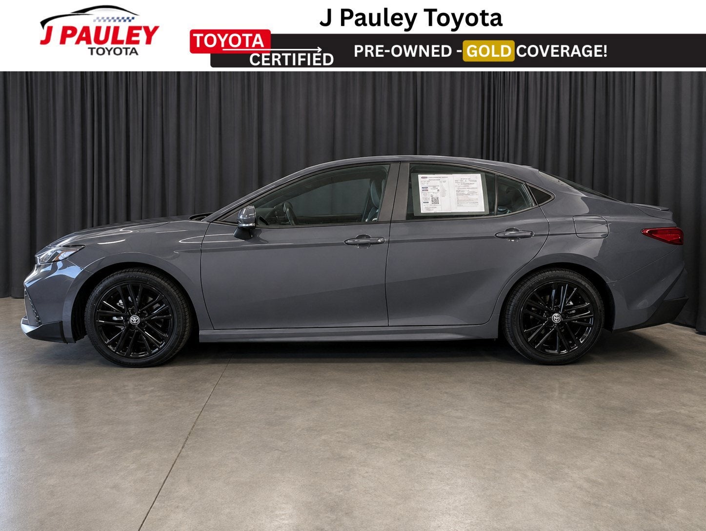 2025 Toyota Camry SE FWD
