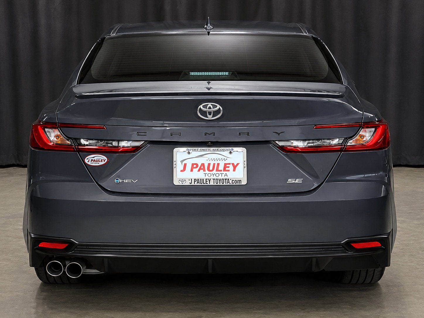 2025 Toyota Camry SE FWD