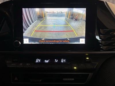 2025 Toyota Camry SE FWD