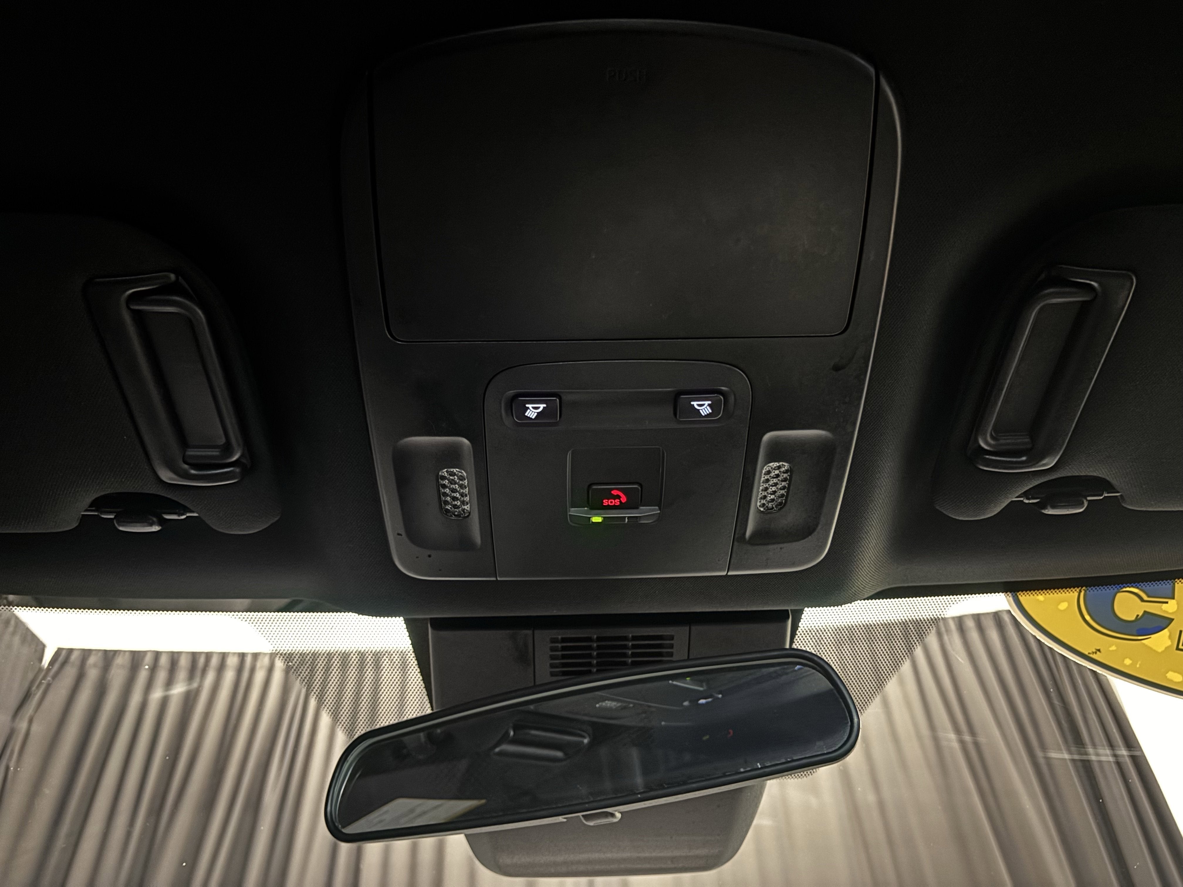 2025 Toyota Camry SE FWD