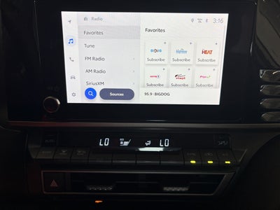 2025 Toyota Camry LE FWD