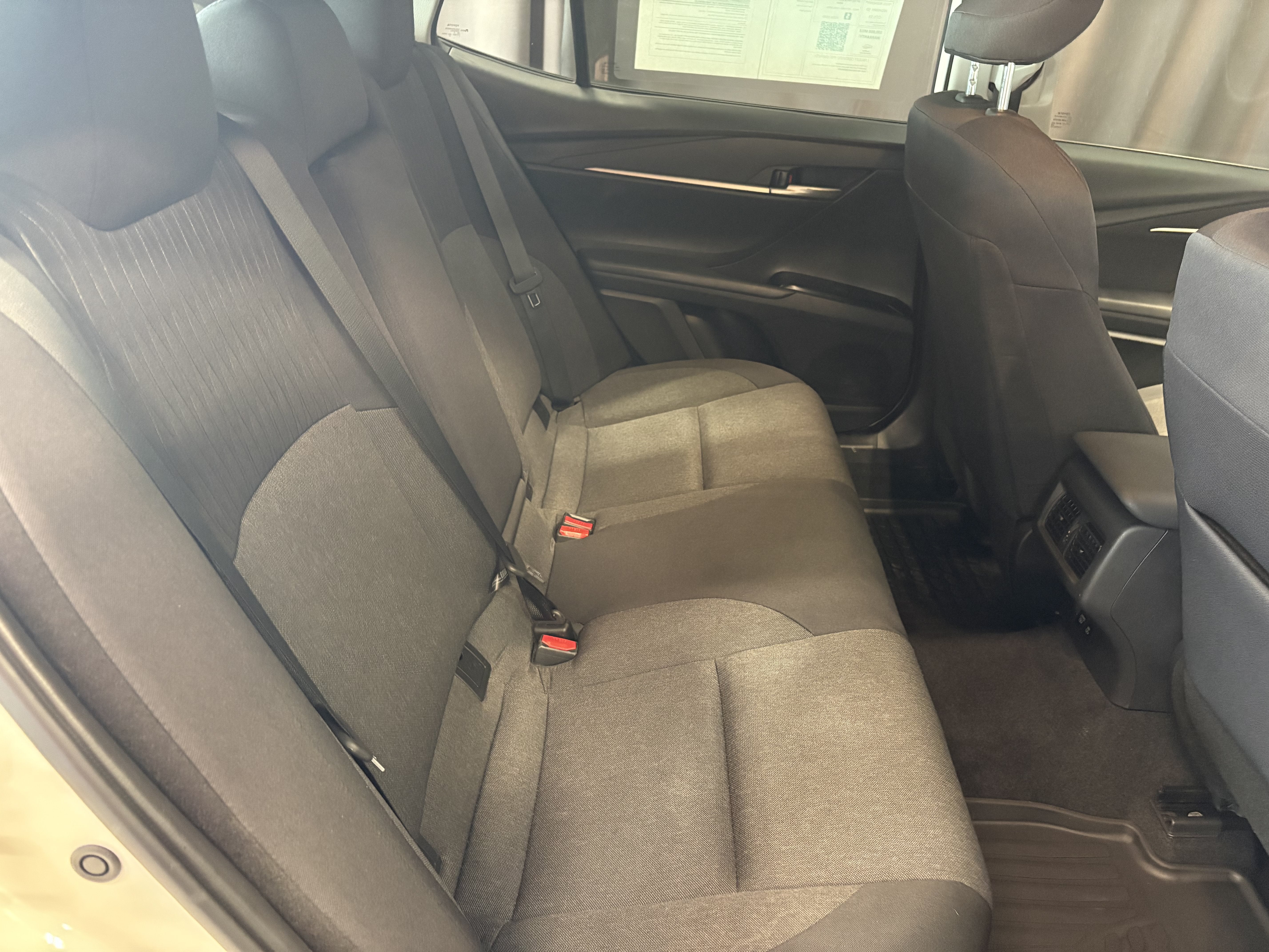 2025 Toyota Camry LE FWD