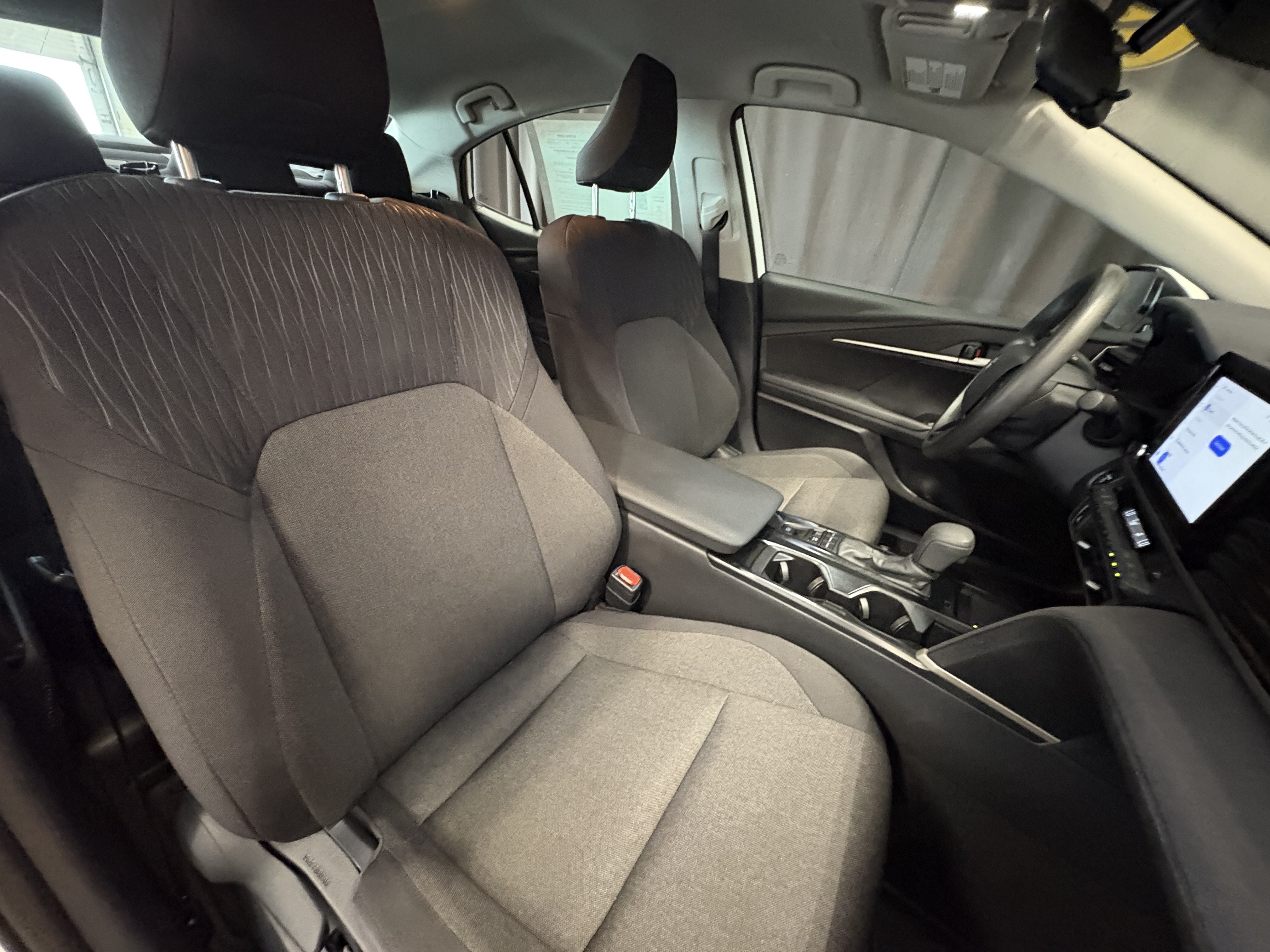 2025 Toyota Camry LE FWD