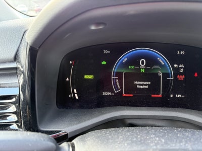 2025 Toyota Camry LE FWD