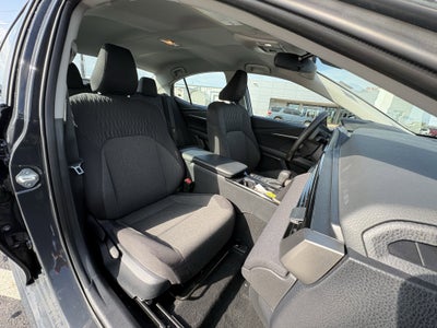 2025 Toyota Camry LE FWD