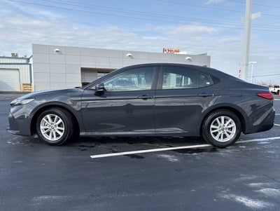 2025 Toyota Camry LE FWD