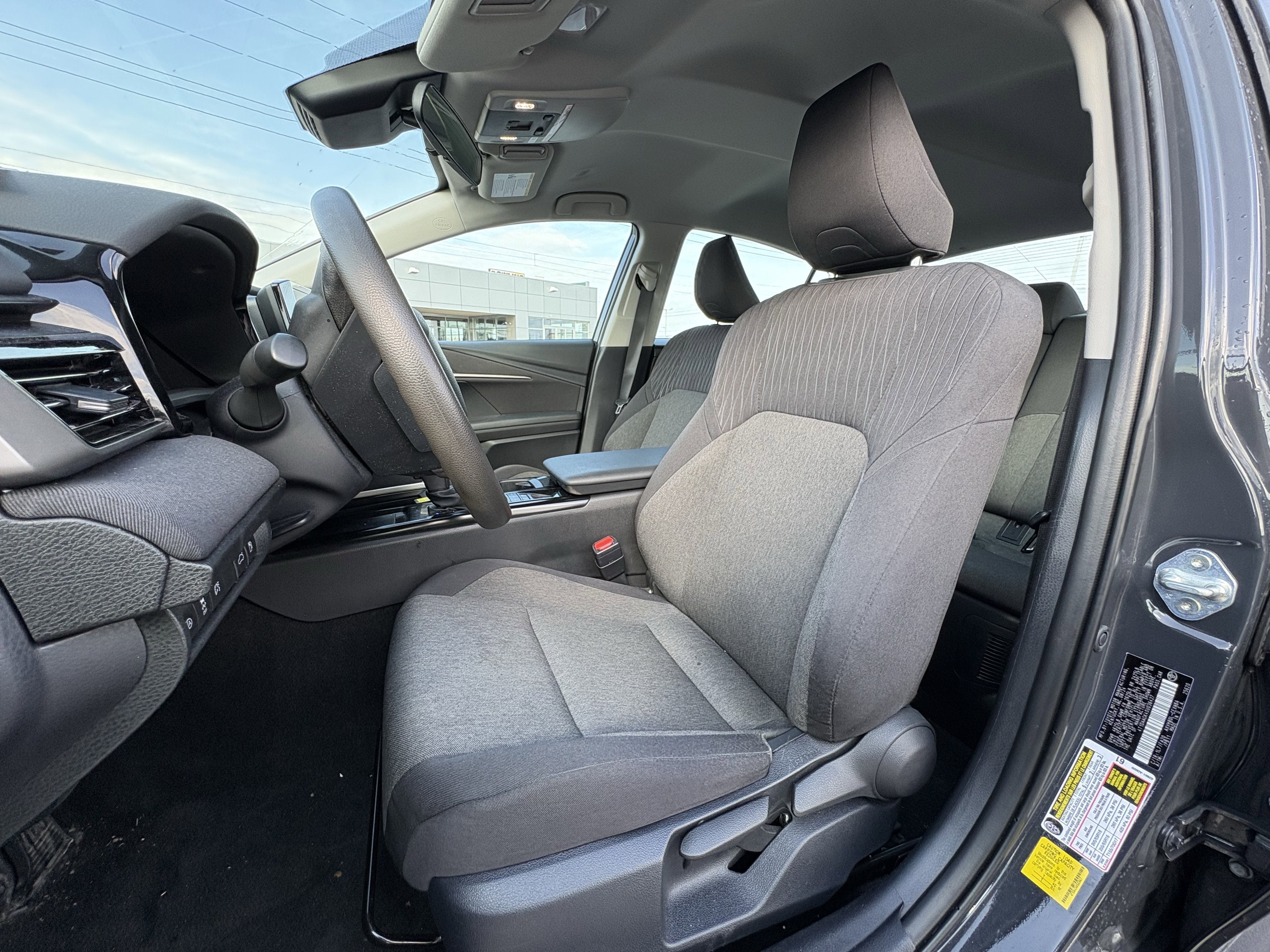 2025 Toyota Camry LE FWD