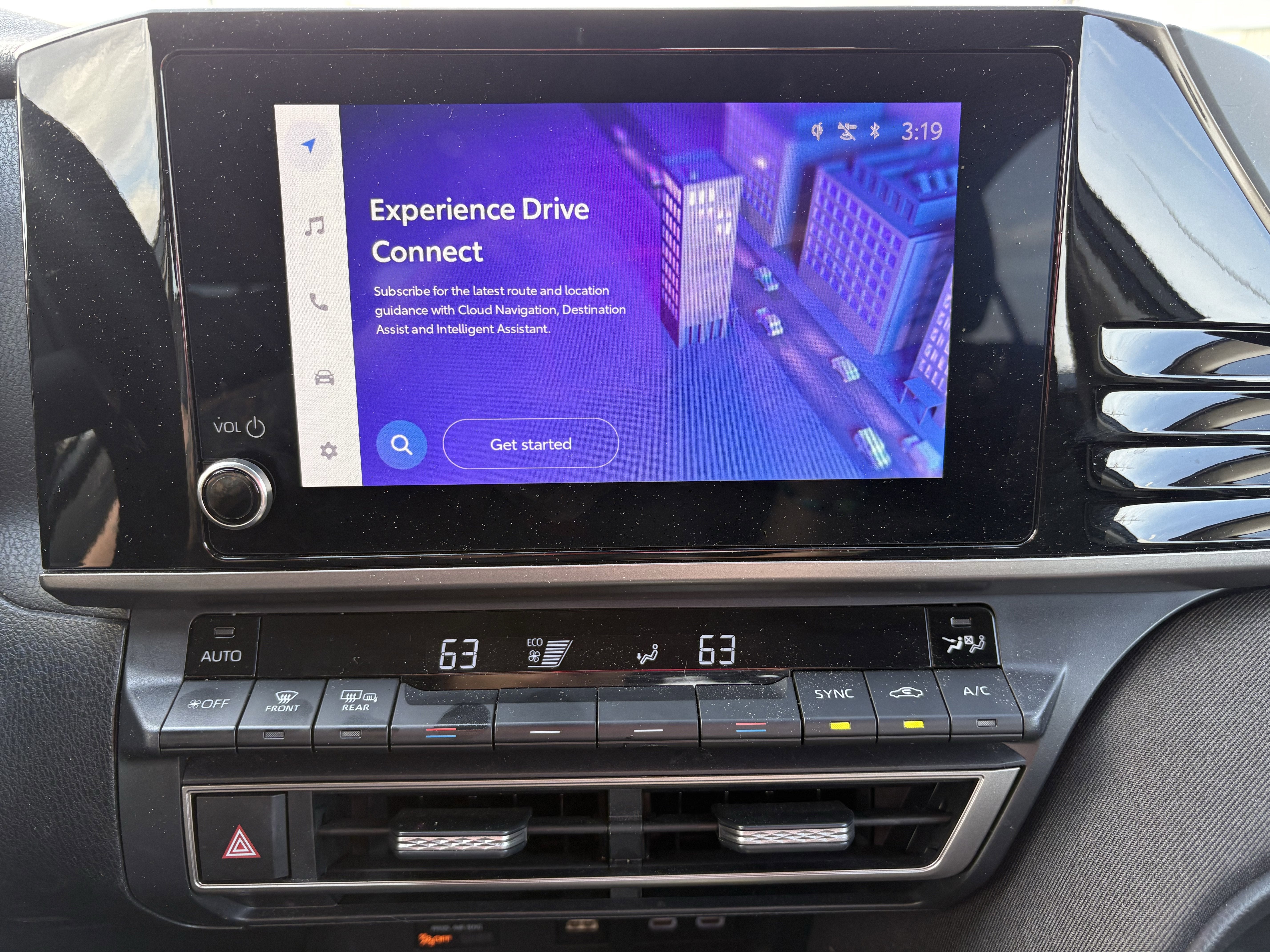 2025 Toyota Camry LE FWD