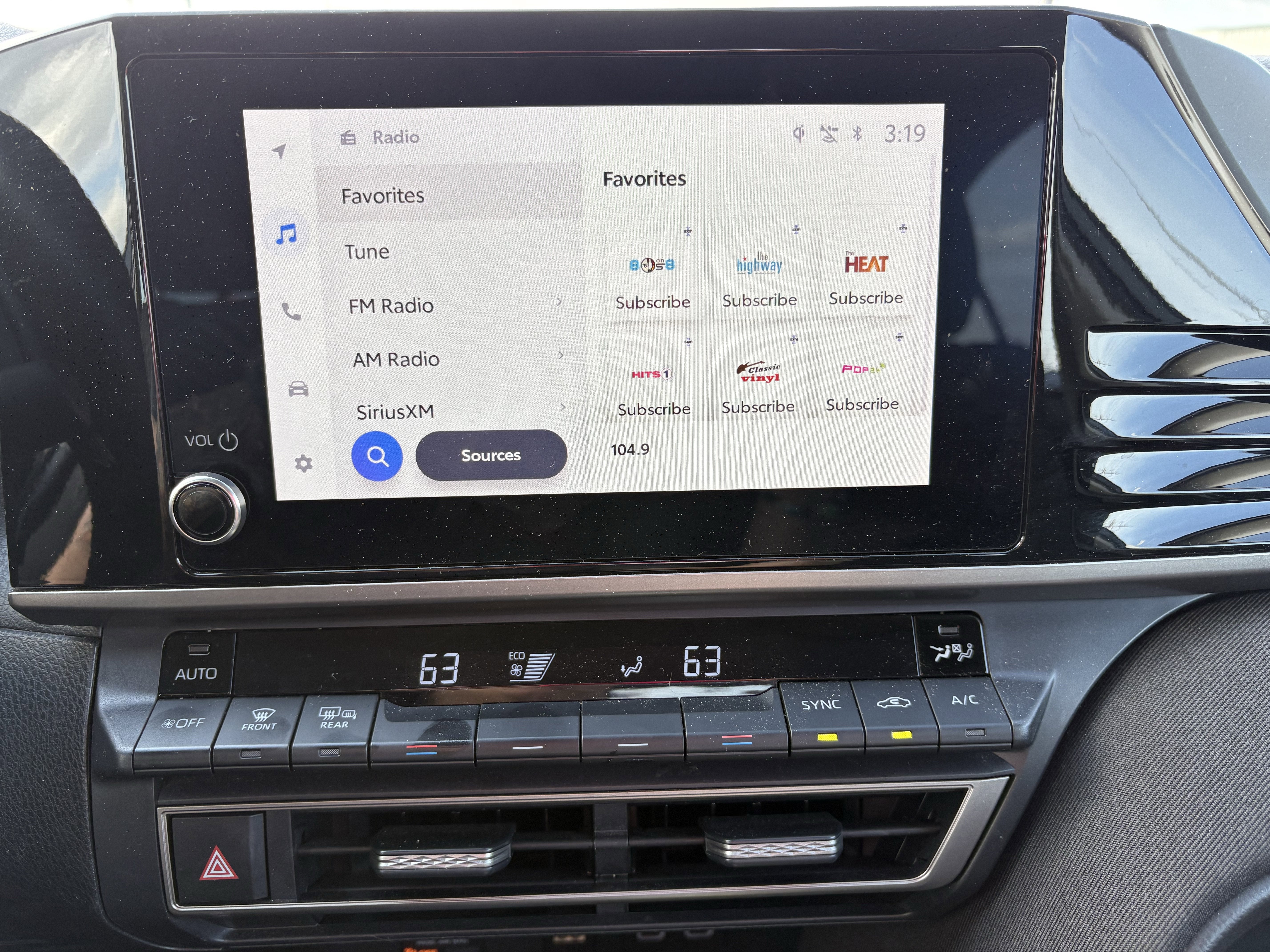 2025 Toyota Camry LE FWD