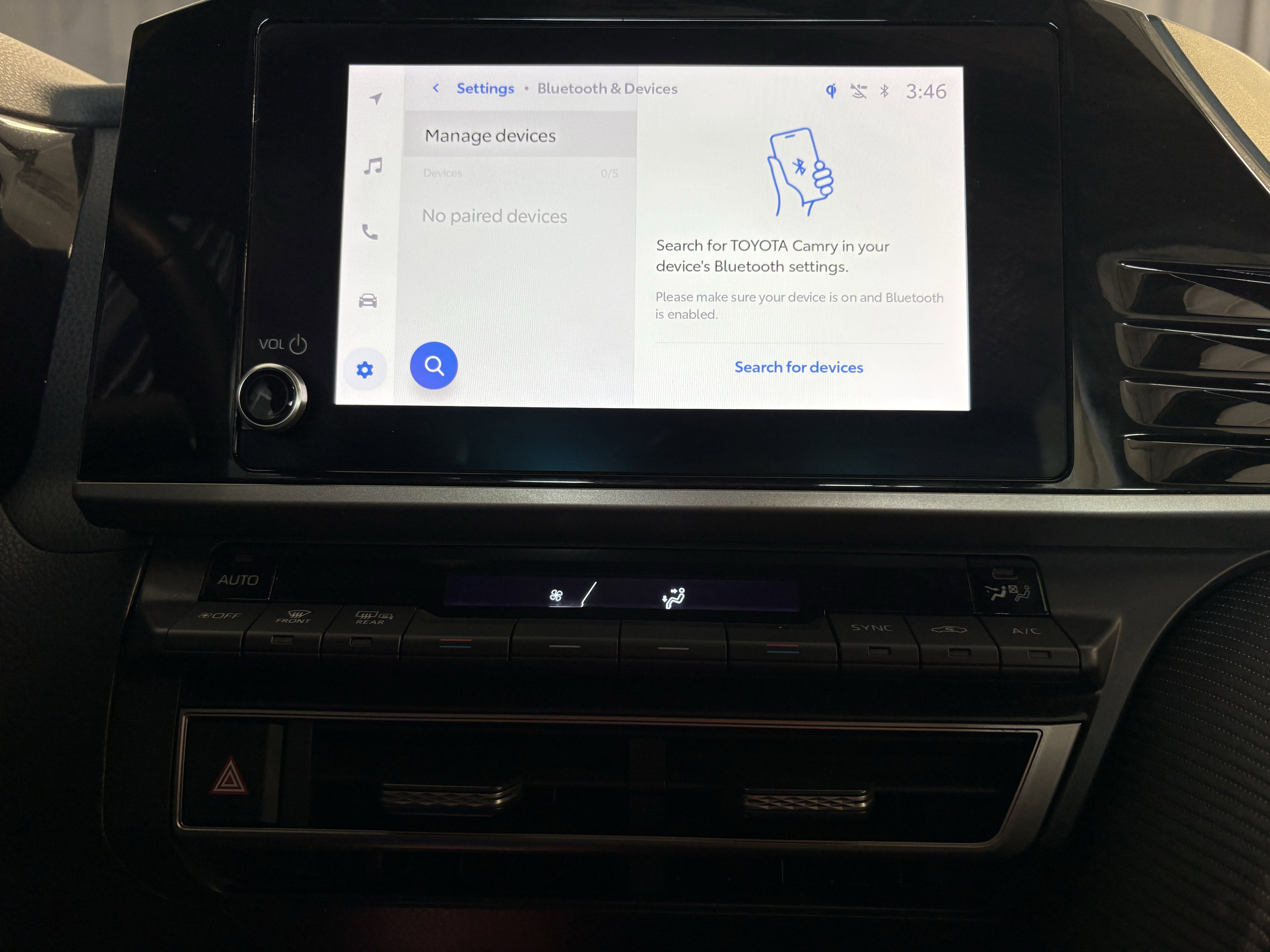 2025 Toyota Camry SE FWD