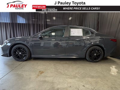 2025 Toyota Camry SE FWD
