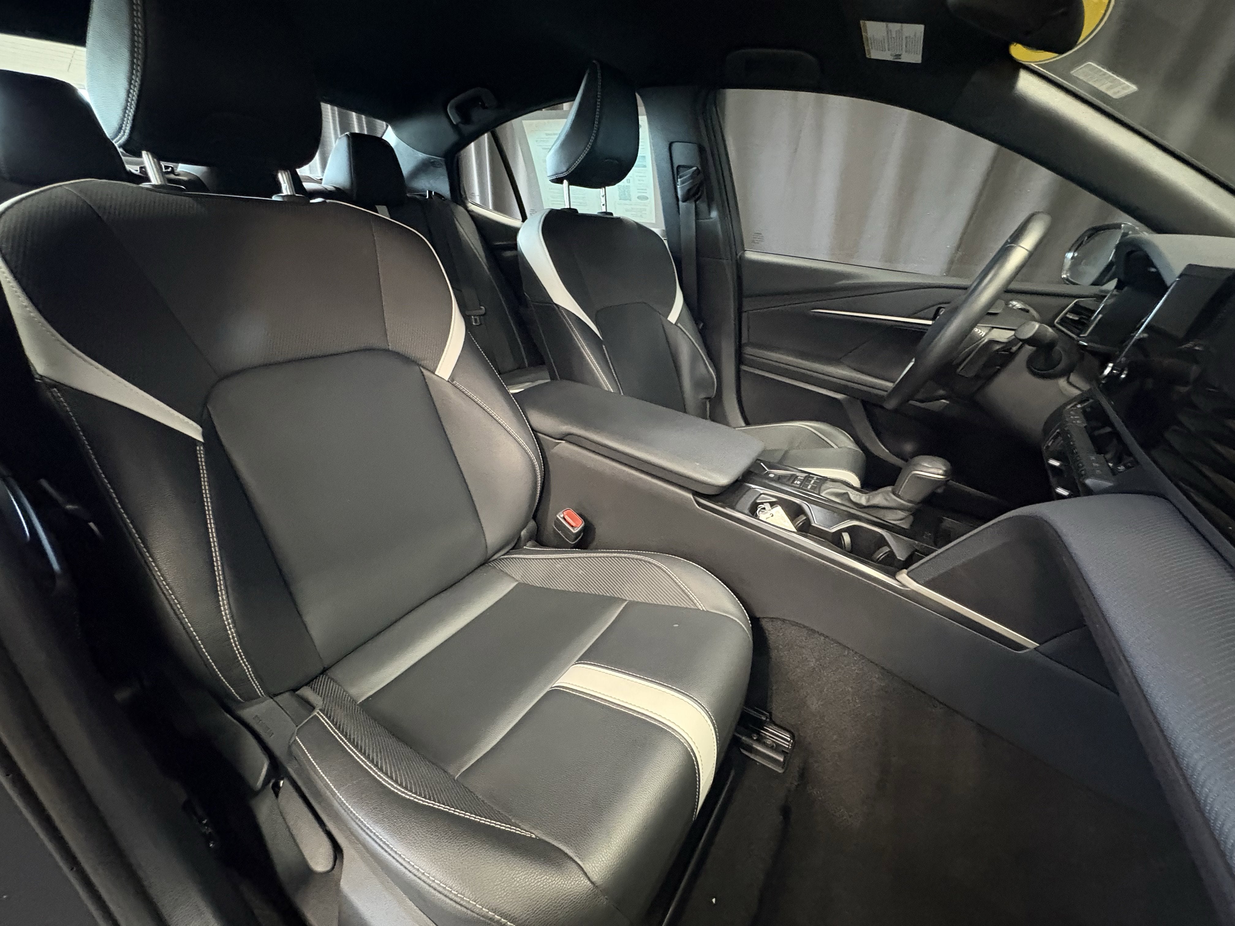 2025 Toyota Camry SE FWD