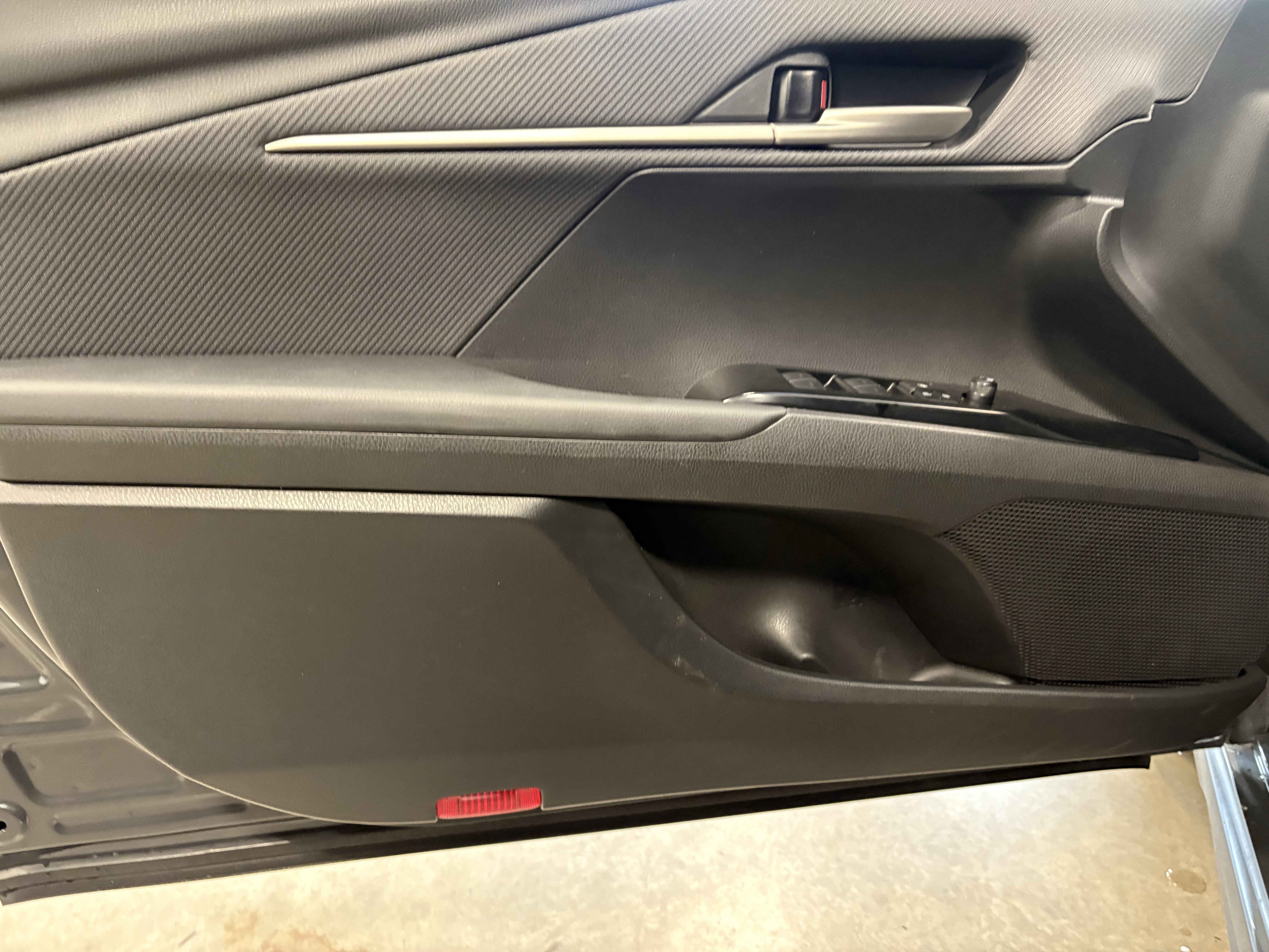 2025 Toyota Camry SE FWD