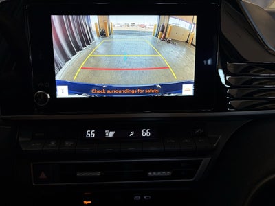 2025 Toyota Camry LE FWD