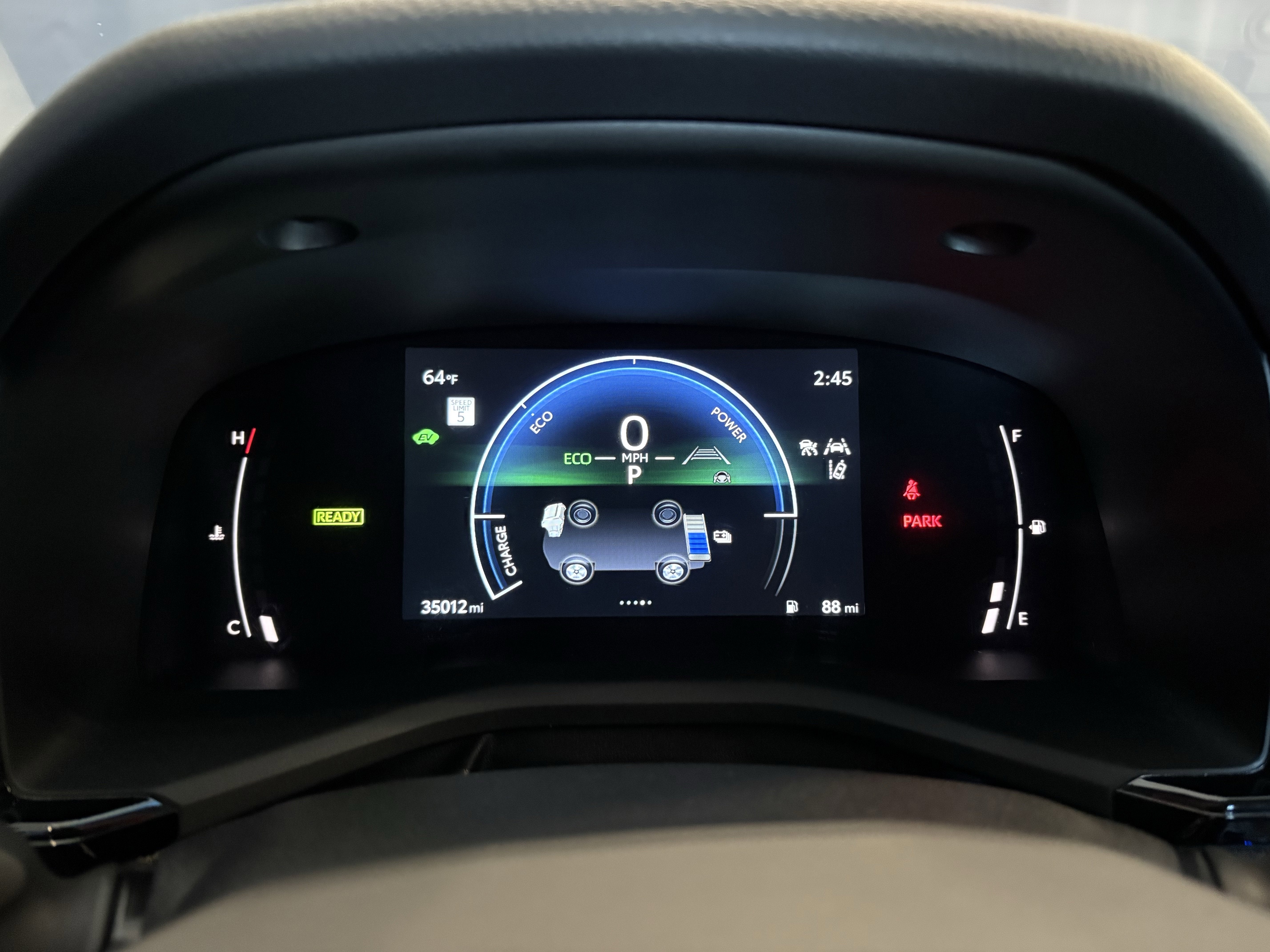 2025 Toyota Camry LE FWD