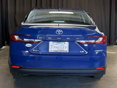 2025 Toyota Camry LE FWD