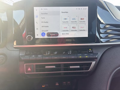 2025 Toyota Camry LE FWD