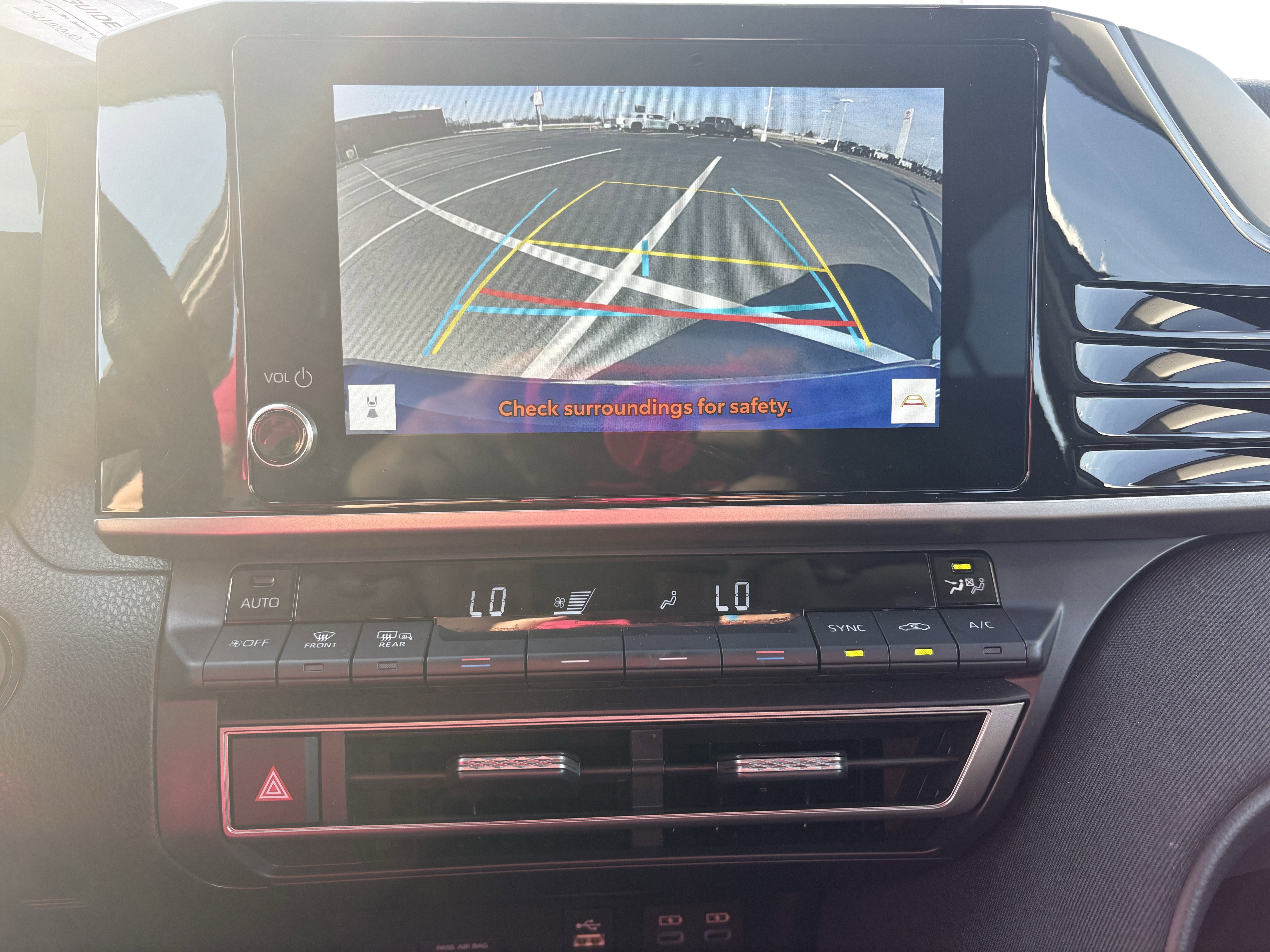 2025 Toyota Camry LE FWD