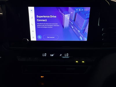 2025 Toyota Camry LE FWD