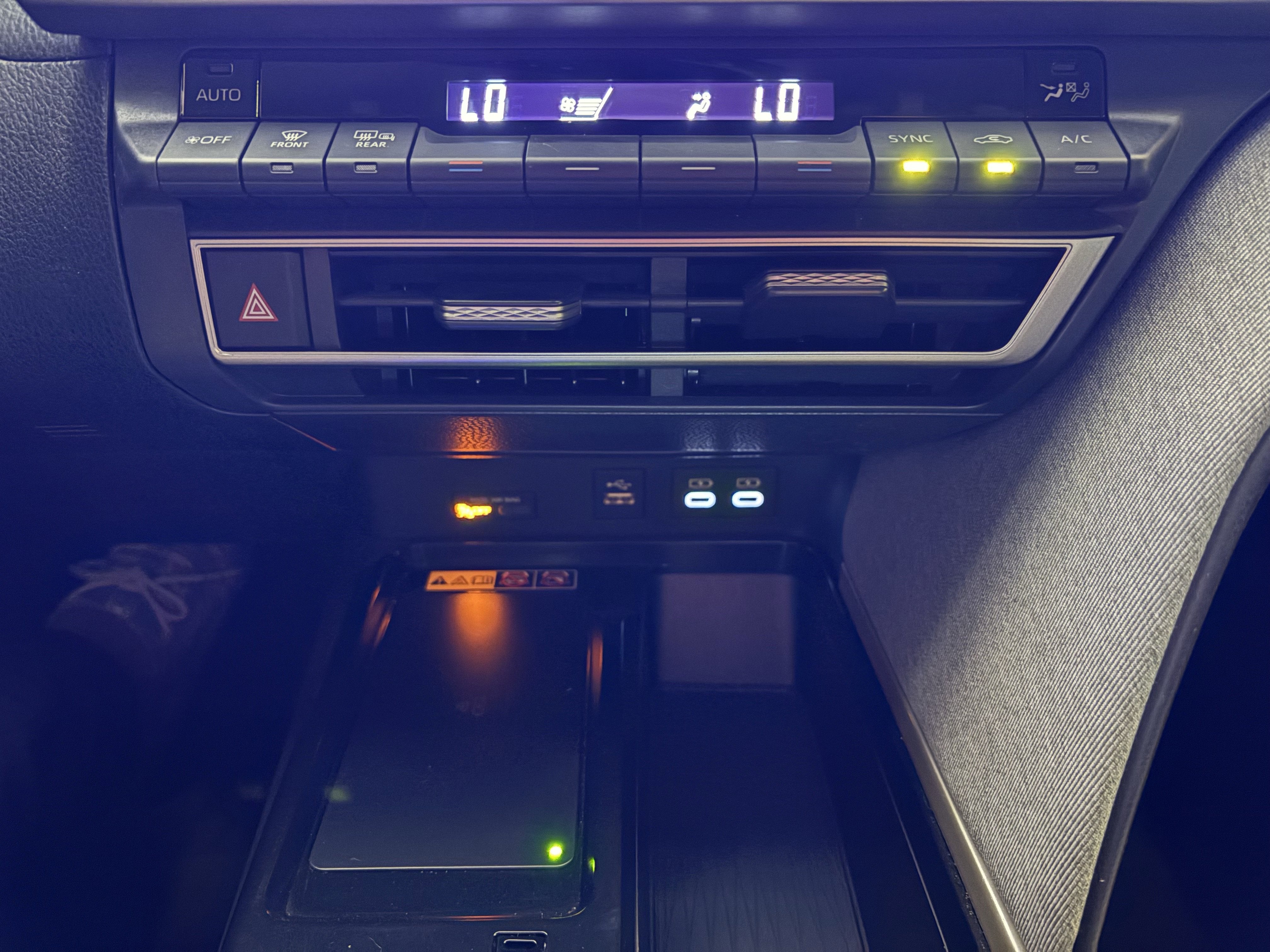 2025 Toyota Camry LE FWD