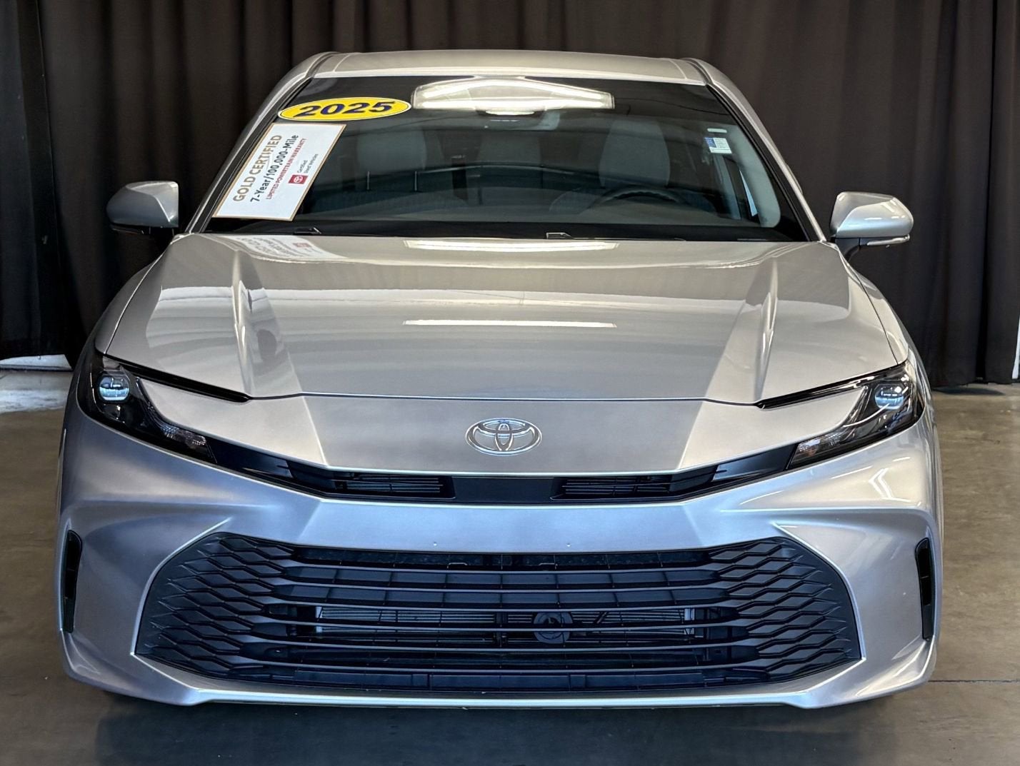 2025 Toyota Camry LE FWD