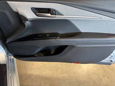 2025 Toyota Camry LE FWD