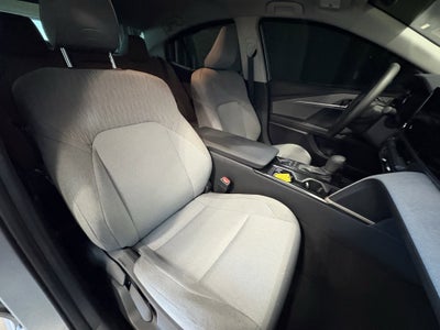 2025 Toyota Camry LE FWD