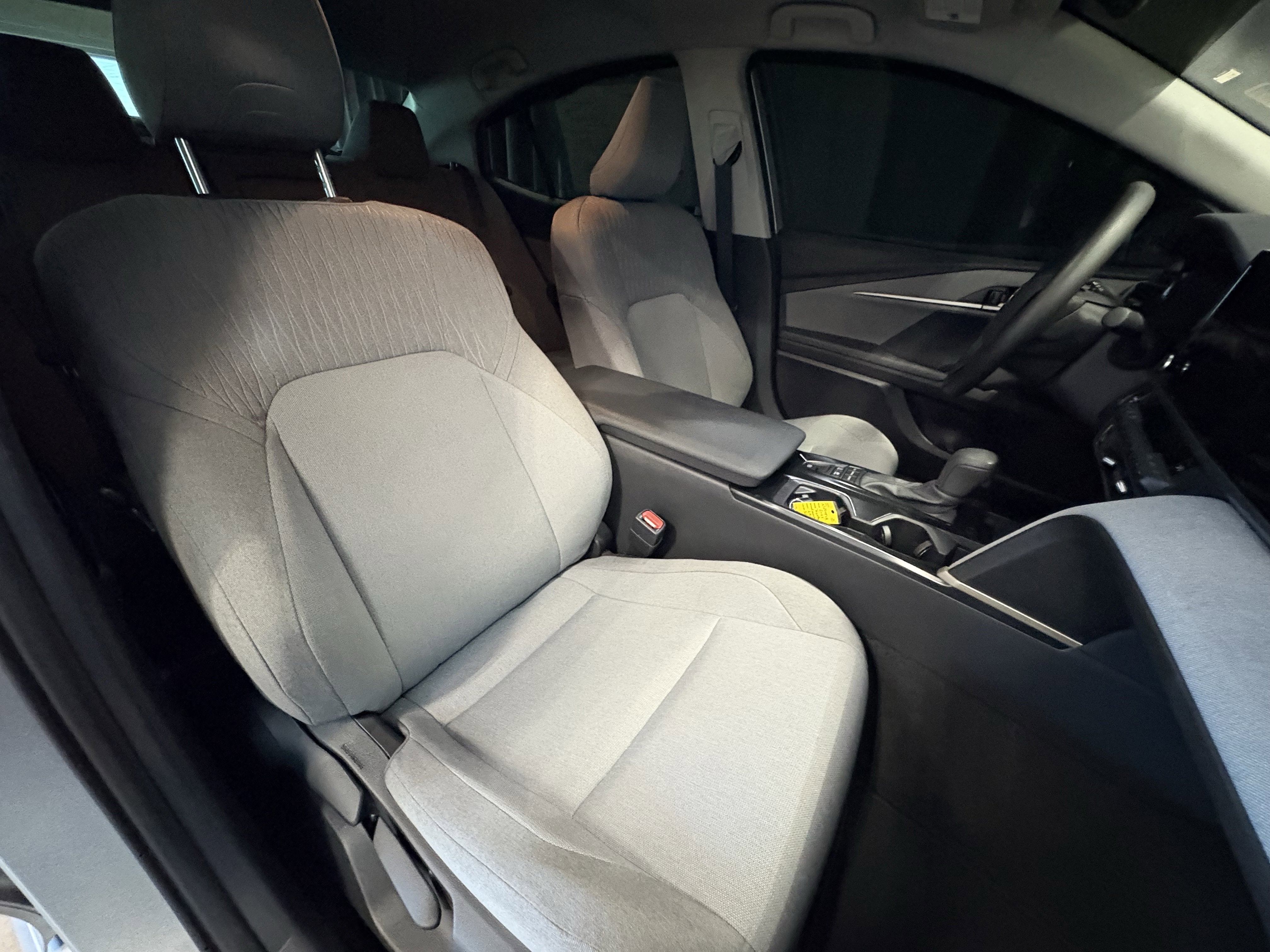 2025 Toyota Camry LE FWD