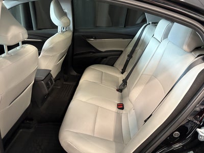 2025 Toyota Camry XLE FWD