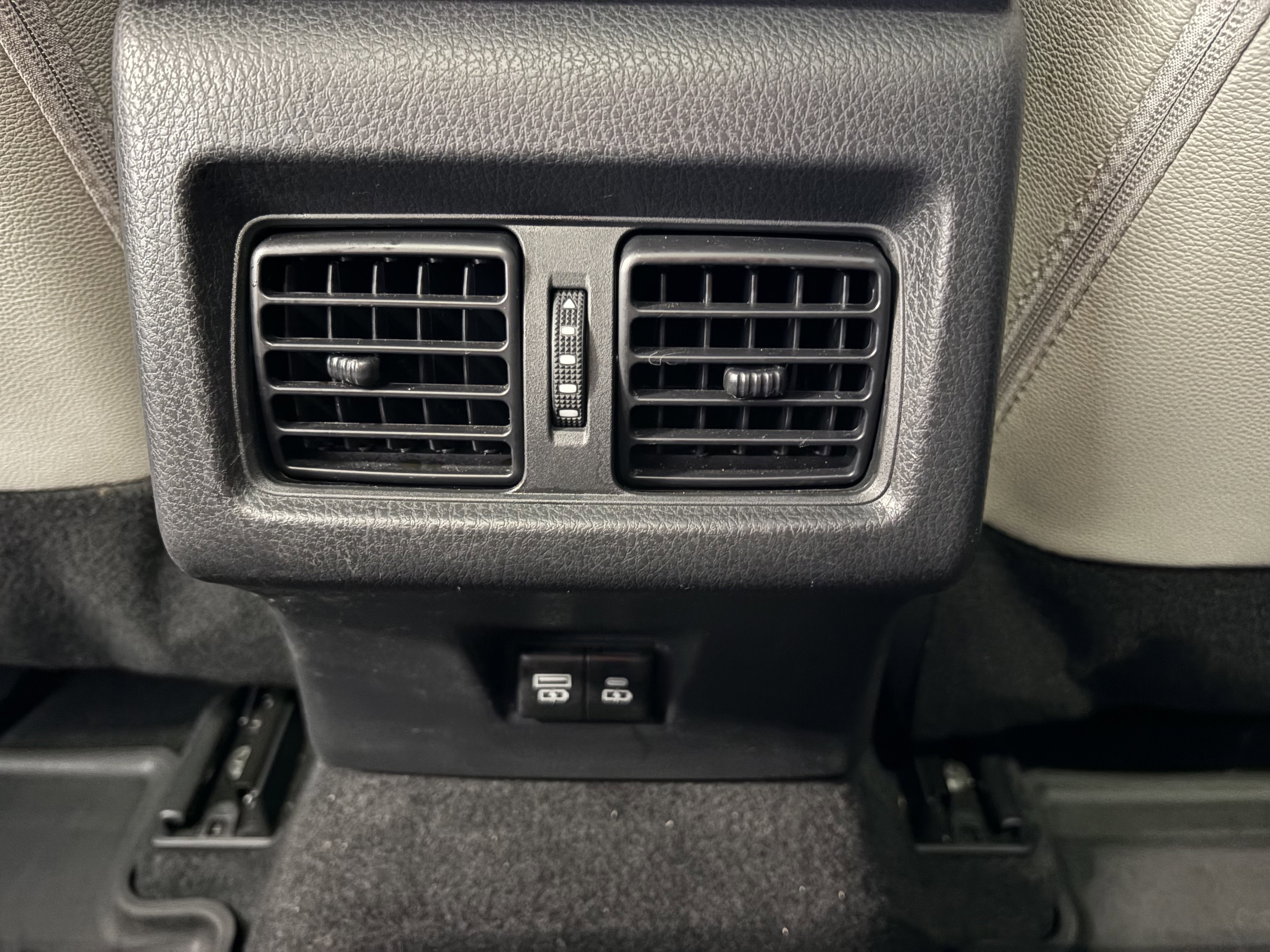 2025 Toyota Camry XLE FWD