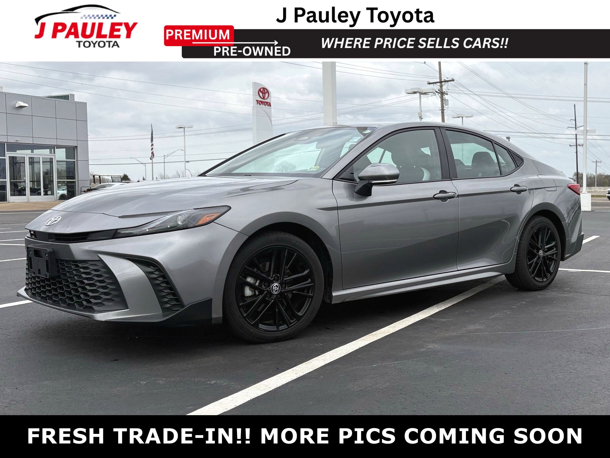 2025 Toyota Camry SE Hyb FWD