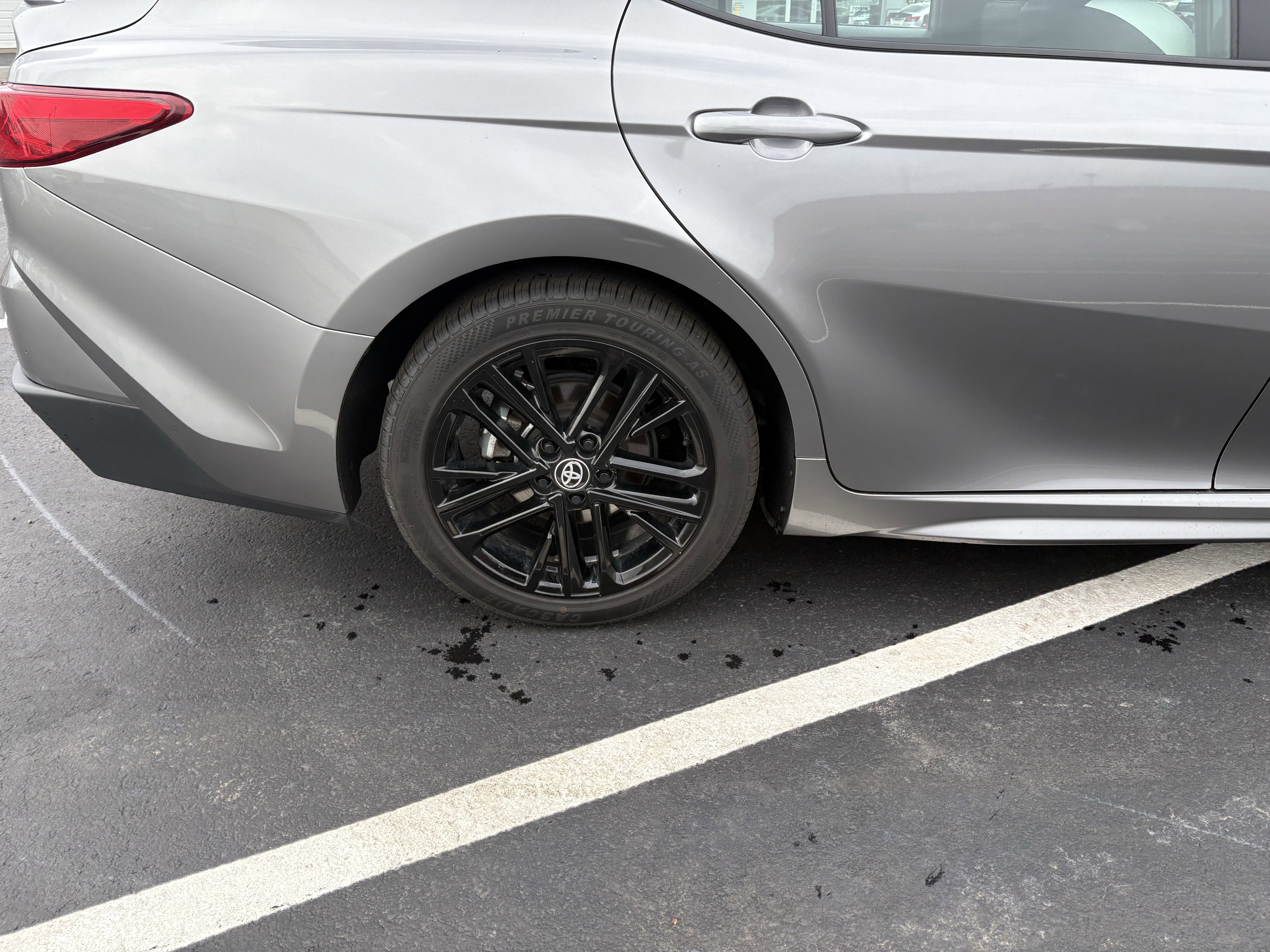 2025 Toyota Camry SE Hyb FWD