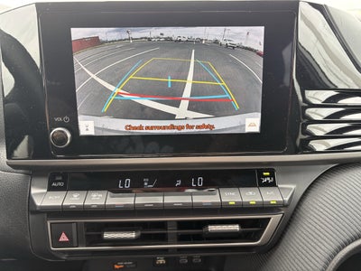 2025 Toyota Camry SE Hyb FWD