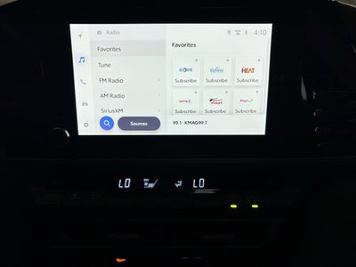 2025 Toyota Camry SE FWD