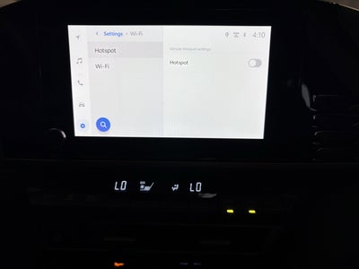 2025 Toyota Camry SE FWD