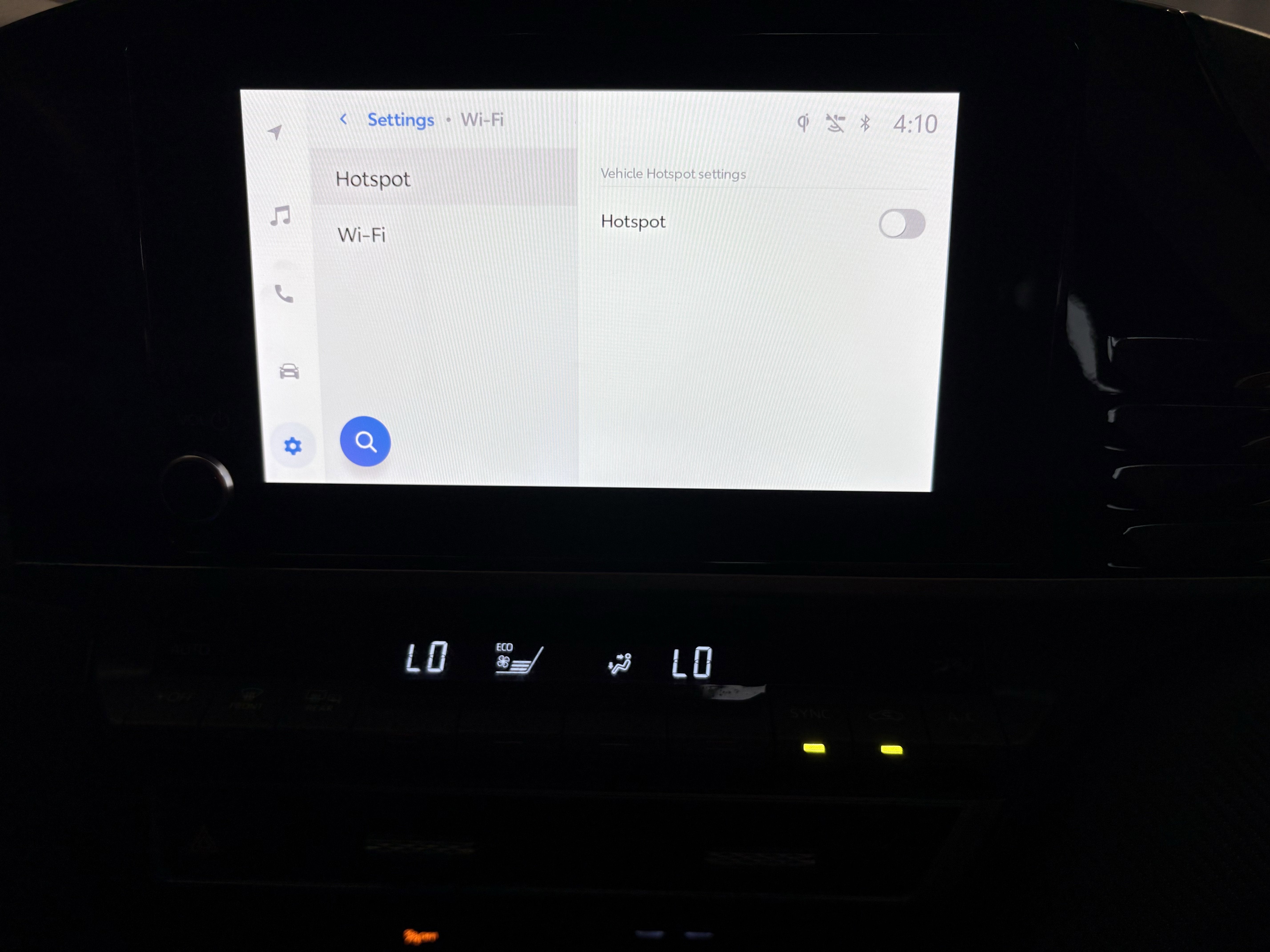 2025 Toyota Camry SE FWD